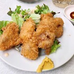 ゆたか食堂 - ヒレカツ150円×2枚
