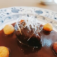 新華 - ⚫牛ホホ肉　十香粉