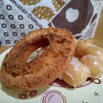 Mister Donut - - オールドファッション(118円)
                      - ポン・デ・リング(118円)