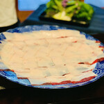 比良山荘 - ◎ 山奥の木の実をたっぷり食べて脂肪を蓄えたツキノワグマの背ロース。