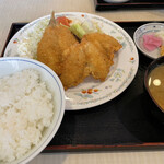 魚と貝のうまい店玉川 - 魚フライ定食