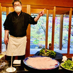 比良山荘 - ◎伊藤さんが部屋に来て先ずは食材の説明をしてくれる。