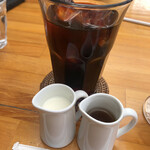 カフェアンドショップ ロータスランド - 2021/05/02
      ミニ玄米珈琲ゼリーパフェ 390円
      +アイスコーヒー 190円 ドリンクセット