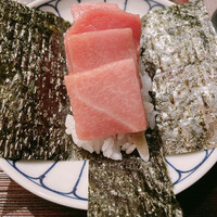 お料理 うち山 - 本まぐろとエシャロットの手巻き寿司