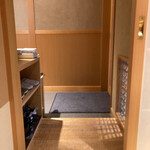 すし宮川  - 個室出口側