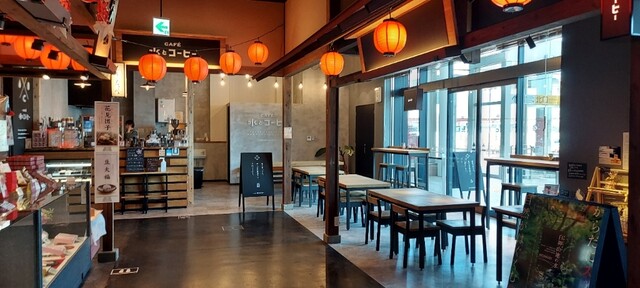 CAFE 水とコーヒー 新青森駅店 - 新青森（カフェ）の写真