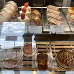 フレジュス - 店内①