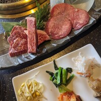 焼肉 べこ亭 たまプラーザ本店 - 