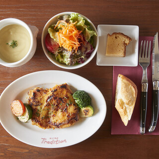 ★日替わりフレンチ定食。¥1.400（税込）★