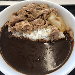 Yoshinoya - 肉だく牛黒カレー　657円