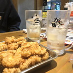 骨付鳥、からあげ、焼鳥 がブリチキン。 - 