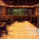 天王酒家 - オープンしたばかりの天王酒家はとっても綺麗な店内です。