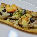 BOULANGERIE PANJA - ４種キノコタルティーヌ