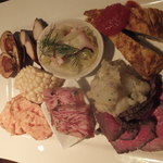 Wine Bar base - (≧ω≦●)♩♬♪前菜盛り合わせ2人前1200円は種類が多すぎ＆美味しすぎですよ♫('12.10月より)