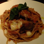 Wine Bar base - (o〃>ω<)o　豚バラ・ナス・モッツァレラのトマトソースパスタ：1100円('12.10月より)