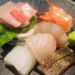 魚菜　由良 - 刺身５点盛り