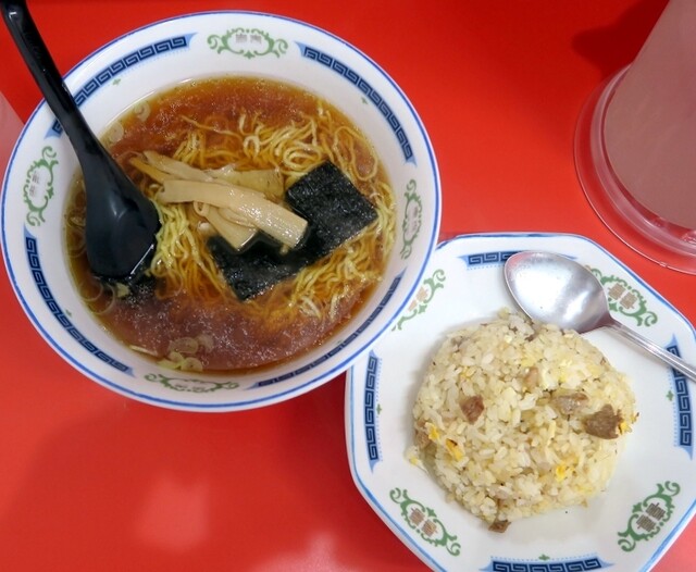 伊峡 イキョウ 神保町 ラーメン 食べログ