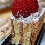 マーガレット菓子店 - ちょっと汚れちゃいましたが(笑)断面図