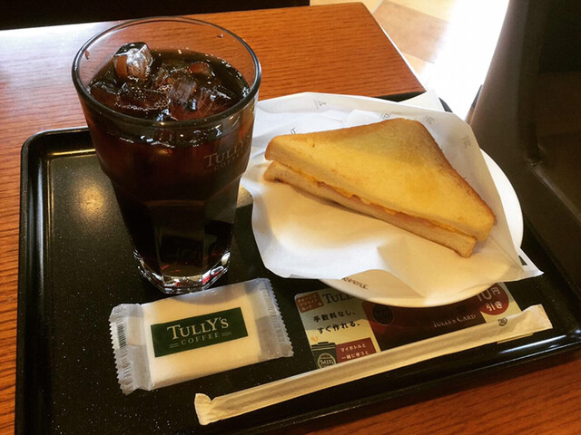TULLYS COFFEE Sasebo Kyomachi Ten