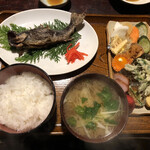 Bikuya - 岩魚の塩焼き定食