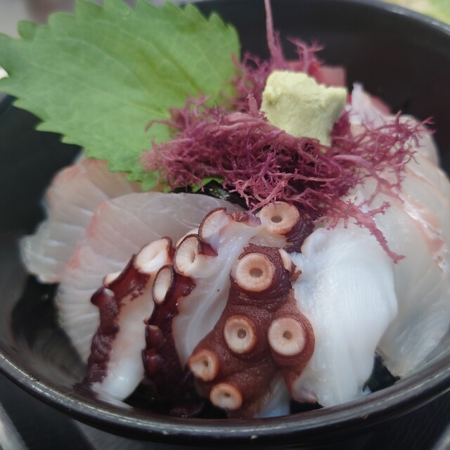 志摩の海鮮丼屋 筑前前原 丼もの その他 食べログ 志摩の海鮮丼屋 筑前前原 丼もの その他 食べログ