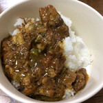 デリー - ネットショップで再販の時に買えた「ビーフチリ ケララスタイル」！
個性的な味で美味です。