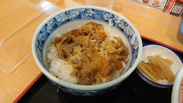 めん六や 宮城仙台新港店 - 中野栄（うどん）の写真