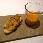 ヌーダ - 淡路の由良ウニと人参の冷製スープ