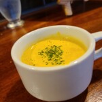 ワインカフェ イル ソフリット - カボチャのスープ。