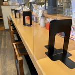 壬六 - カウンターテーブル席