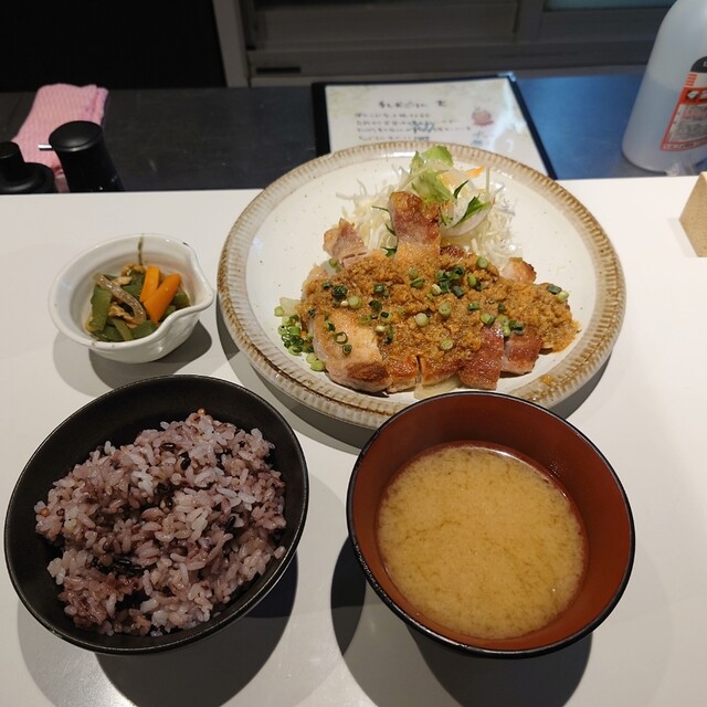 手しおごはん 玄 中野店 Gen 中野 和食 その他 食べログ 手しおごはん 玄 中野店 Gen 中野 和食 その他 食べログ