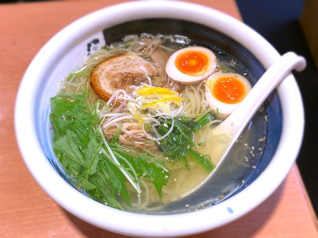 俺流塩らーめん 神楽坂店 飯田橋 ラーメン 食べログ 俺流塩らーめん 神楽坂店 飯田橋 ラーメン 食べログ