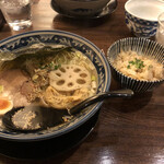 和風楽麺 四代目 ひのでや - ひのでやラーメンミニ帆立ご飯セット、1070円。