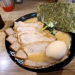 革麺家 - チャーシュー麺+味玉+のり増し②