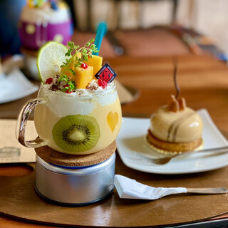 カフェ ミティーク_1