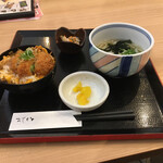 Katsudokoro Ki No Ya - ミニカツ丼とミニうどん