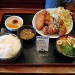 まんま家 - 国産若鶏からあげ定食･6個（1030円）