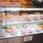 ソーセージとパンの店 MONJ! - 