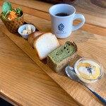 Kafe Seigai Sou - 土日限定セット﻿ 清漄荘モーニングセット 1100円﻿
                        オーガニックコーヒー﻿