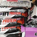 オーケー - ★★★プロテインバー プロテイン20gだがパサパサで甘み薄く飽きる味！