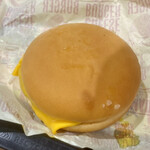 マクドナルド - チーズバーガー
