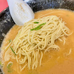まる勝 - 美味しすぎて・・予定外の「替玉」（130円）しちゃいました。