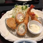 とんかつ 葉月 - メイン皿