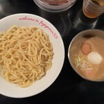 tsukemenra-menfujiyamago-go- - 濃厚つけ麺熱盛り820円+味玉100円