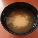 銀豚 - 基本の味噌汁はしじみ