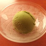 銀豚 - デザートのアイス・抹茶