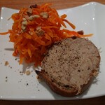 kiln - キャロットラぺ、豚バラ肉のリエットブルスケッタ