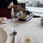 フレンチレストラン ミクニ サッポロ - サーブ