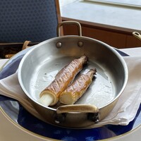 フレンチレストラン ミクニ サッポロ - ホワイトアスパラのパイ巻き