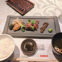 神戸牛 八坐和 阪急三宮店 - 